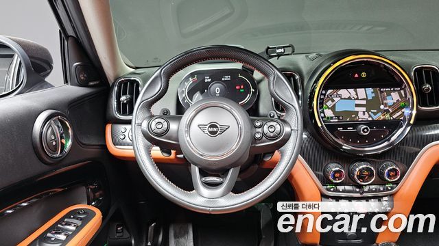MINI Cooper S Countryman ALL4 2nd 2021 — фото 13