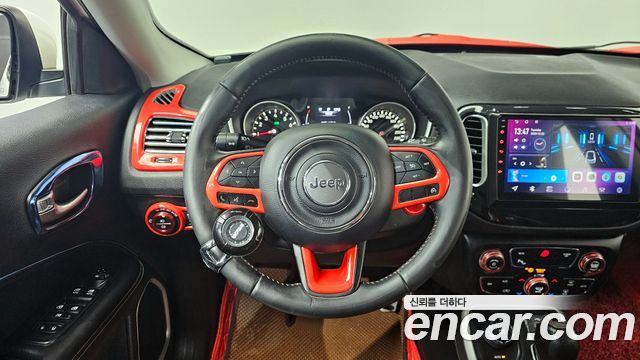 Jeep Compass (II) 2.4 Longitude AWD 2019 — фото 13