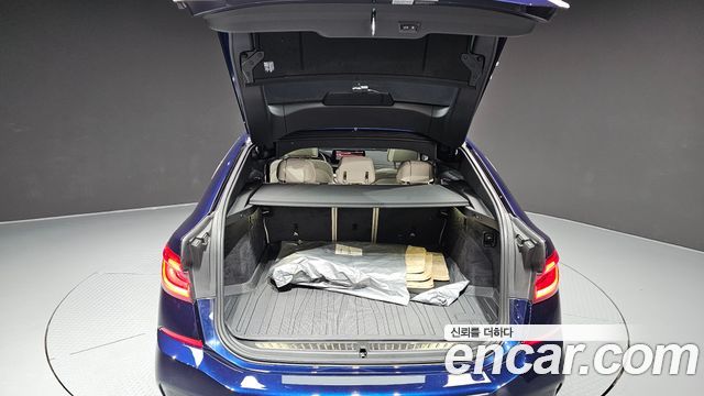 BMW 6 Series GT (G32) 630i xDrive M Sport Pro Final Edition 2024 — фото 20