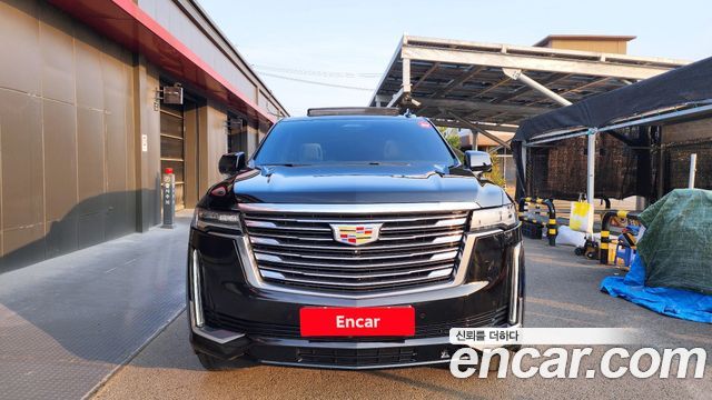 Cadillac Escalade (V) 6.2 ESV ESV Premium Luxury Platinum 2022 — фото 3