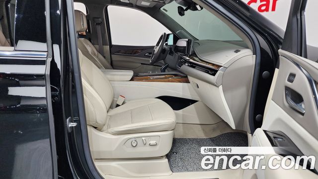 Cadillac Escalade (V) 6.2 ESV ESV Premium Luxury Platinum 2022 — фото 11