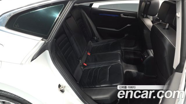 Volkswagen Arteon 2.0 TDI Prestige 2022 — фото 12
