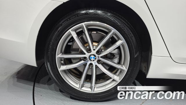 BMW 5 Series (G30) 520d M Sport package 2017 — фото 5