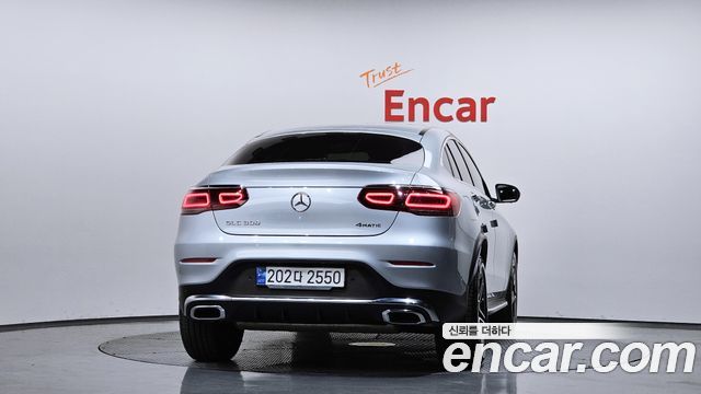 Mercedes-Benz GLC-Class (X253) GCL300 4MATIC Coupe 2023 — фото 4