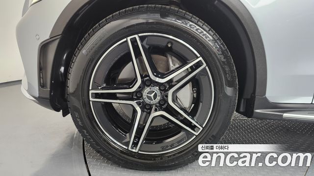 Mercedes-Benz GLC-Class (X253) GCL300 4MATIC Coupe 2023 — фото 5