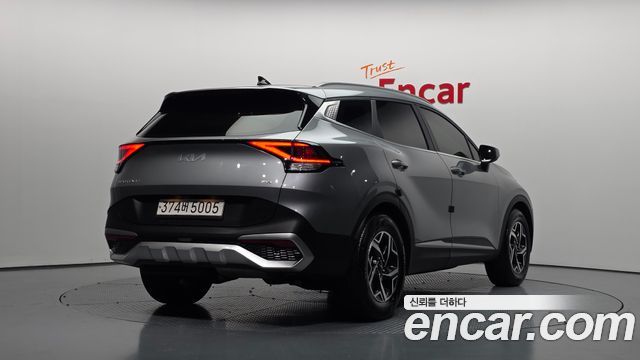 Kia Sportage (V) Diesel 2.0 4WD Prestige 2023 — фото 2