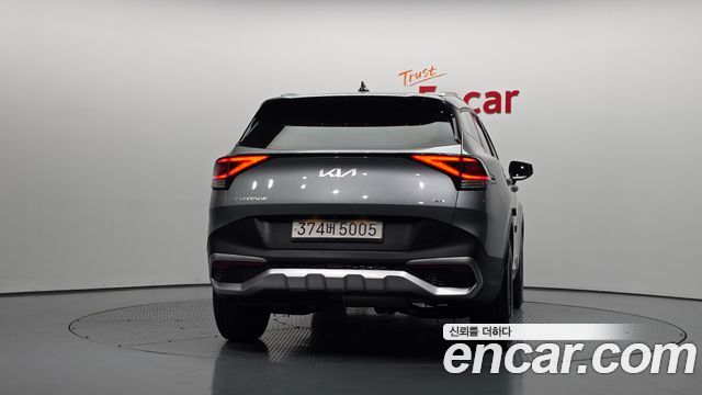 Kia Sportage (V) Diesel 2.0 4WD Prestige 2023 — фото 4
