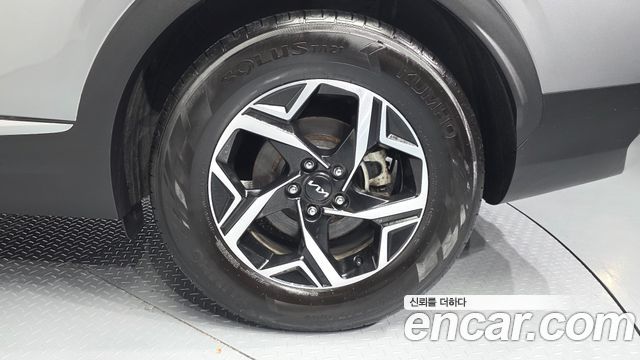 Kia Sportage (V) Diesel 2.0 4WD Prestige 2023 — фото 5