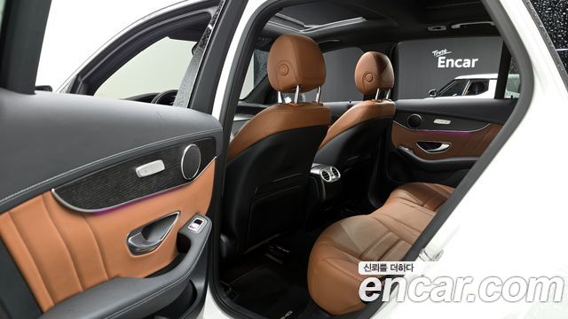 Mercedes-Benz GLC-Class (X253) GLC300 4MATIC 2022 — фото 12