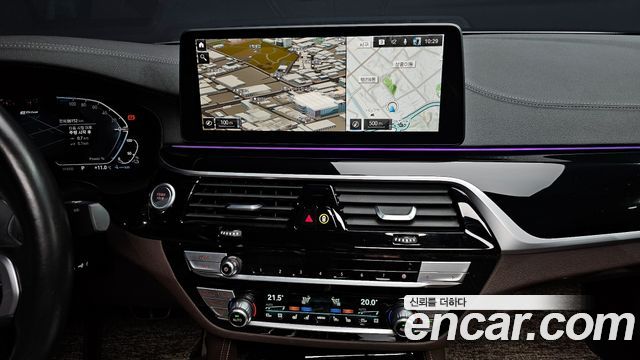 BMW 5 Series (G30) 530e M Sport 2022 — фото 15