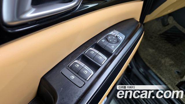 Kia Carnival (IV) Diesel 9-Seater Prestige 2021 — фото 17