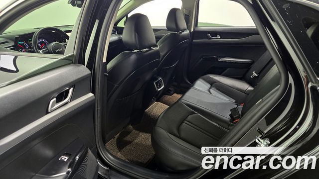 Kia K5 Hybrid (III) Prestige 2023 — фото 11