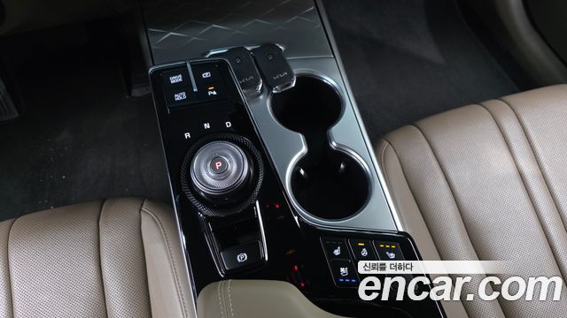 Kia K8 2.5 Gasoline 2WD Noblesse Light 2023 — фото 9