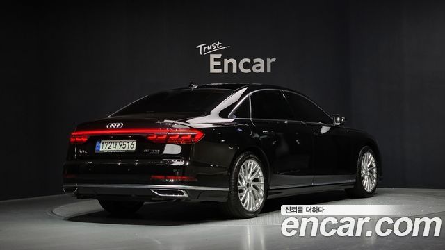 Audi A8 (D5) 55 TFSI Quattro LWB 2021 — фото 2