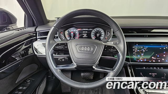 Audi A8 (D5) 55 TFSI Quattro LWB 2021 — фото 13