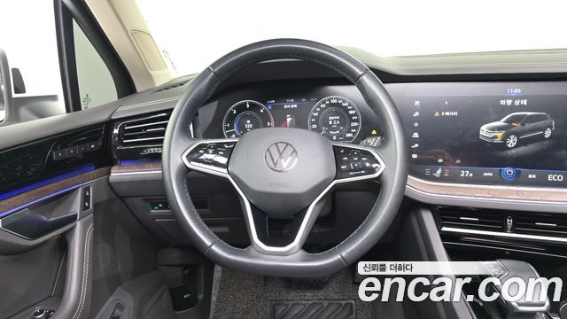 Volkswagen Touareg (III) 3.0 TDI Prestige 2023 — фото 13