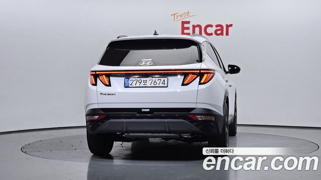 Hyundai Tucson (NX4) Gasoline 1.6 Turbo 2WD Inspiration 2021 — фото 4