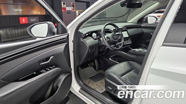 Hyundai Tucson (NX4) Gasoline 1.6 Turbo 2WD Inspiration 2021 — фото 11