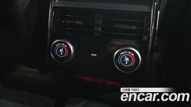 Land Rover Range Rover Sport (III) P550E Dynamic HSE 2025 — фото 17