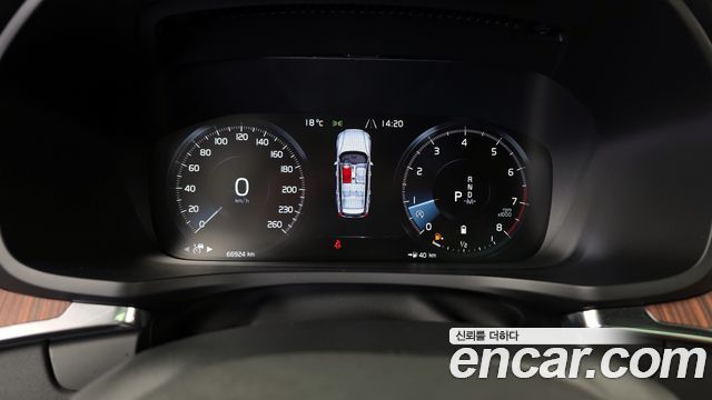 Volvo V60 Cross Country (II) B5 Pro AWD 2022 — фото 8