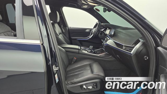 BMW X7 (G07) xDrive 40i M Sport 6STR 2020 — фото 11