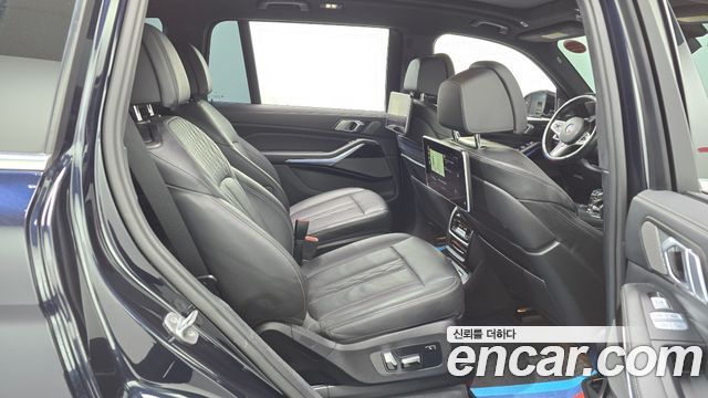 BMW X7 (G07) xDrive 40i M Sport 6STR 2020 — фото 12