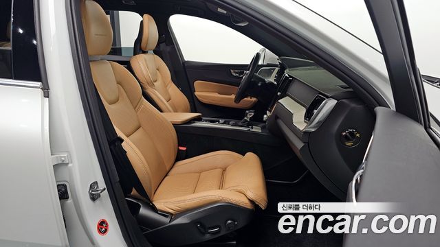 Volvo XC60 (II) T6 Inscription 2018 — фото 10