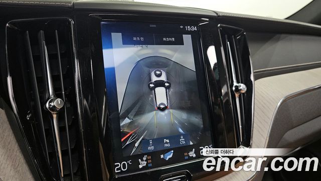 Volvo XC60 (II) T6 Inscription 2018 — фото 15