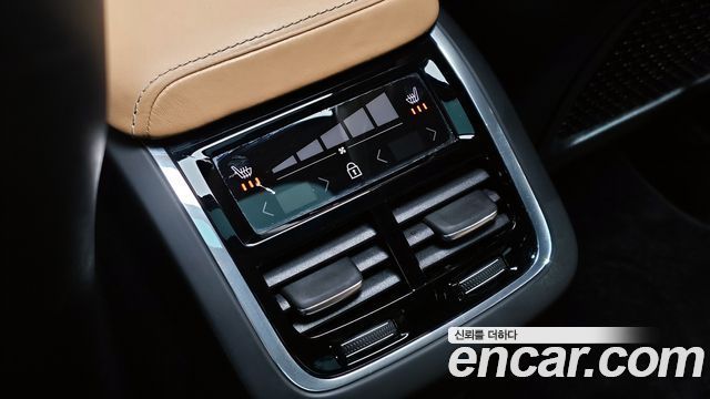 Volvo XC60 (II) T6 Inscription 2018 — фото 17