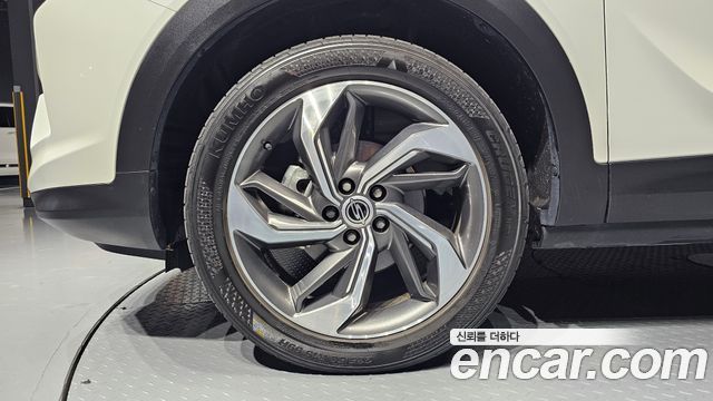 KG Mobility (SsangYong) Beautiful Korando Gasoline 1.5 2WD C7 2023 — фото 5