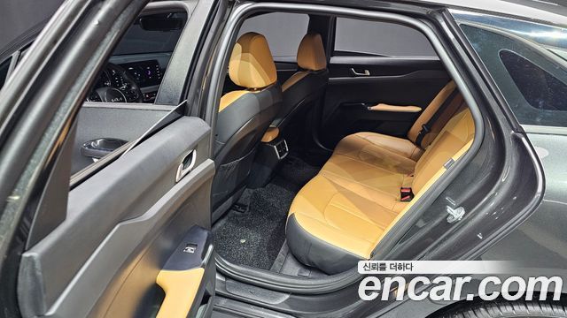 Kia K5 (III) 1.6 Turbo Prestige 2022 — фото 12