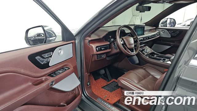 Lincoln Aviator (II) 3.0 Black Label AWD 2021 — фото 10