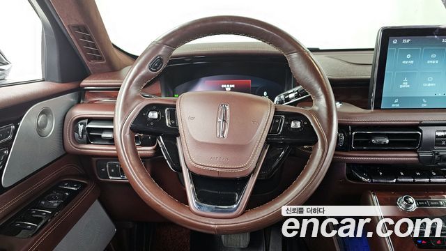 Lincoln Aviator (II) 3.0 Black Label AWD 2021 — фото 17