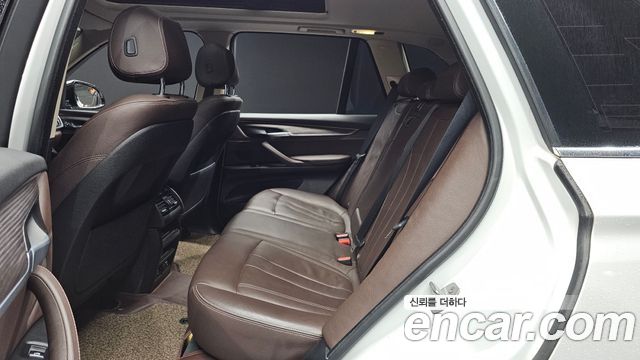 BMW X5 (F15) xDrive 30d 2017 — фото 12