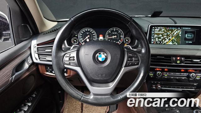BMW X5 (F15) xDrive 30d 2017 — фото 13