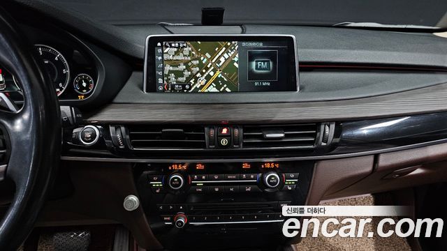 BMW X5 (F15) xDrive 30d 2017 — фото 15
