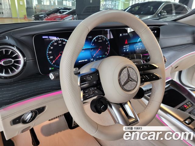 Mercedes-Benz AMG GT 4Door 43 4MATIC+ 2023 — фото 17