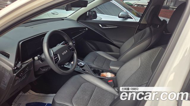 Kia Niro EV Air 2024 — фото 9