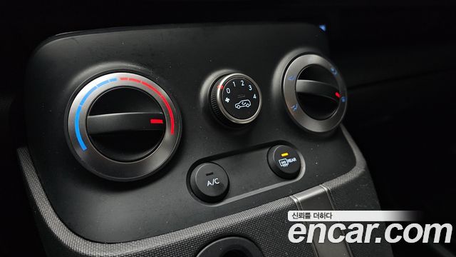 Hyundai Casper Smart 2023 — фото 19
