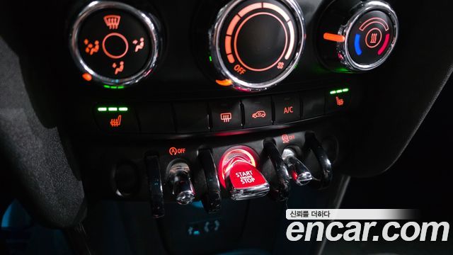 MINI Cooper Standard Third Generation 2017 — фото 14