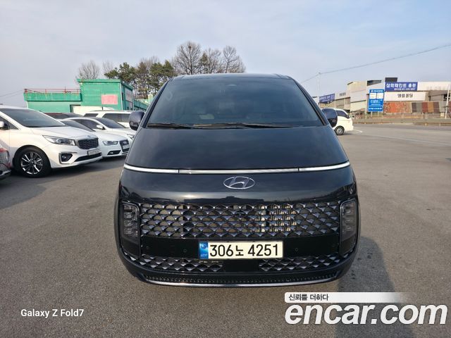 Hyundai Staria 4WD Lounge 9-Seater Inspiration