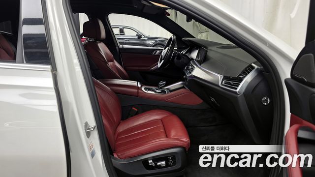 BMW X6 (G06) xDrive40i M Sport 2021 — фото 11