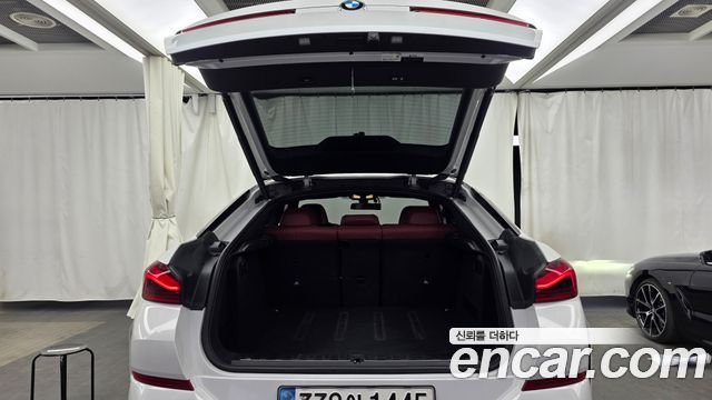 BMW X6 (G06) xDrive40i M Sport 2021 — фото 20