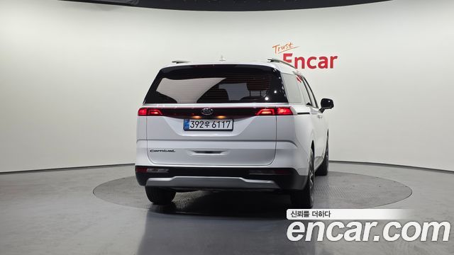 Kia Carnival (IV) Gasoline 9-Seater Prestige 2021 — фото 4