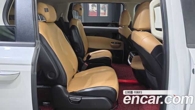 Kia Carnival (IV) Gasoline 9-Seater Prestige 2021 — фото 12