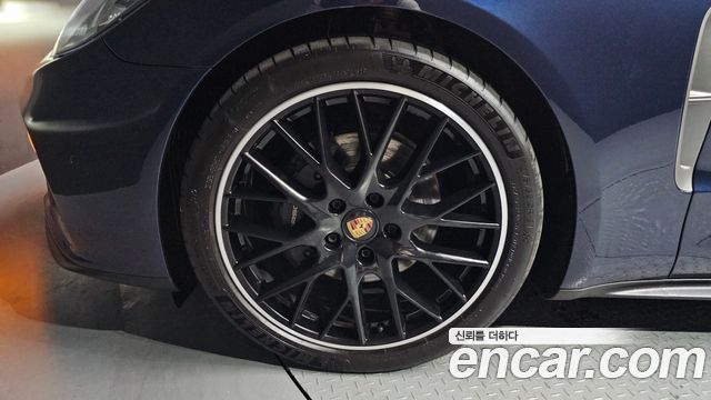 Porsche Panamera (971) 2.9 AWD Platinum Edition 2023 — фото 5