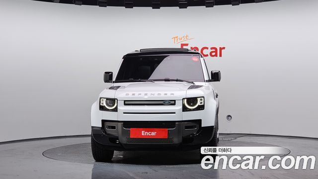 Land Rover Defender (L663) 130 P400 X-Dynamic HSE 2023 — фото 3