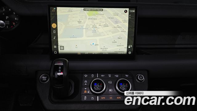 Land Rover Defender (L663) 130 P400 X-Dynamic HSE 2023 — фото 14