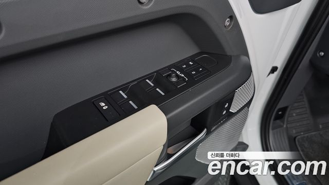 Land Rover Defender (L663) 130 P400 X-Dynamic HSE 2023 — фото 18