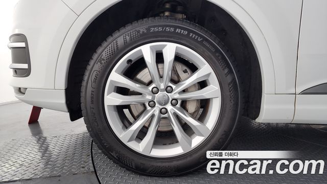Audi Q7 (4M) 45 TFSI Quattro 2019 — фото 5